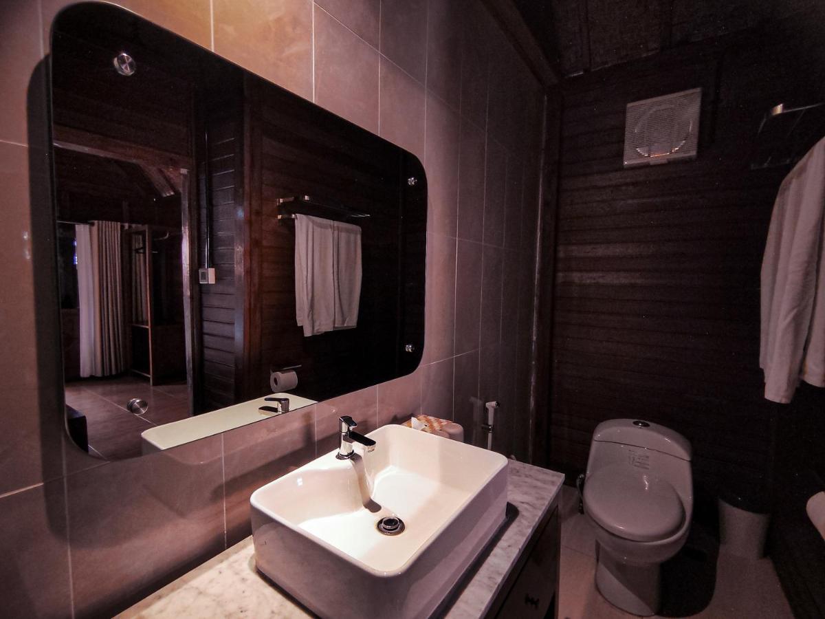 Uli Wood Villa, Jimbaran Bali - Near Gwk Exterior photo