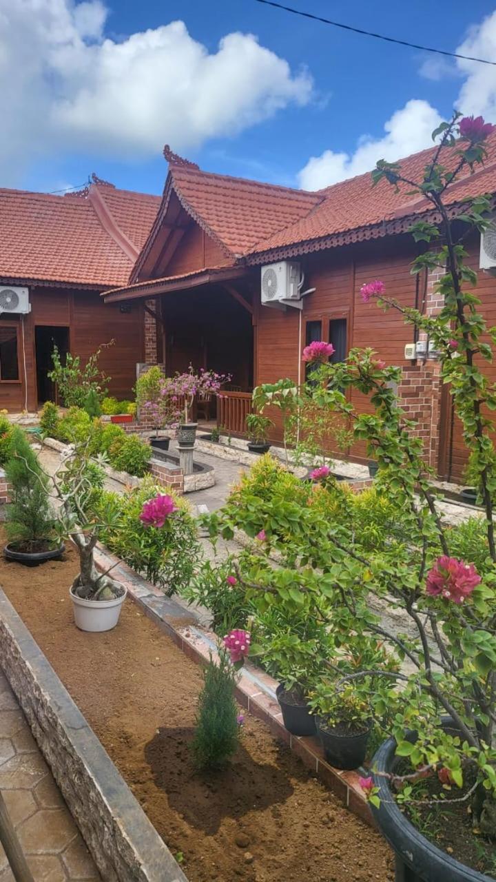 Uli Wood Villa, Jimbaran Bali - Near Gwk Exterior photo
